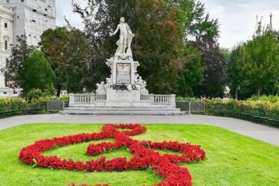 Private Vienna Music Tour - A 2.5-hour private rhythm that works for families and first-timers