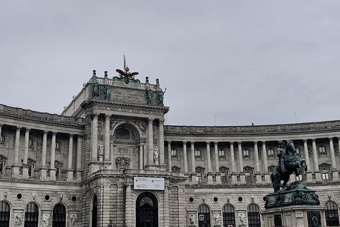 Private World War II Walking Tour in Vienna - Where You Start and End: Heldenplatz to St. Stephen’s
