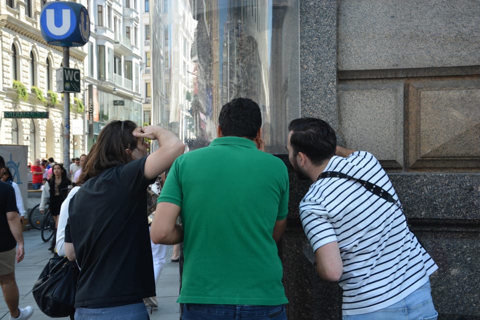 Riddle Tour: Explore the Hidden Gems of Vienna - The most beautiful clock in Vienna: what it represents