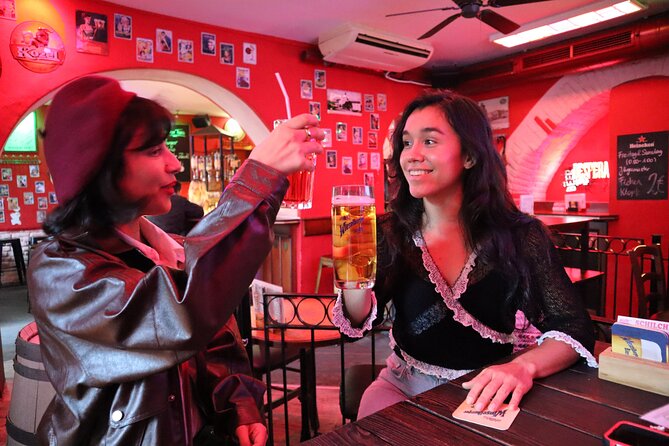 Saturday Night Pub Crawl for Professionals in Vienna, Austria - Practical Tips So You Can Enjoy It (Not Just Survive It)