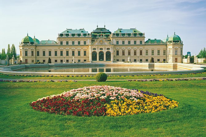 Schoenbrunn Palace Skip-The-Line and Vienna Highlights Private Tour - Ring boulevard drive-by: the quick view of Franz Josef-era architecture