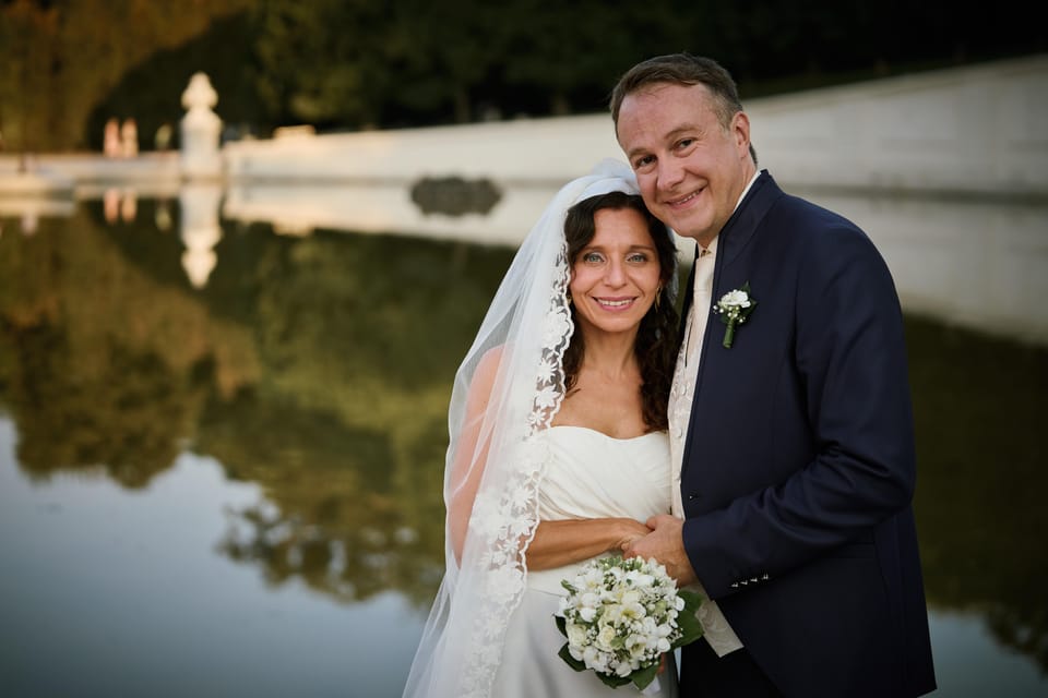 Schönbrunn Palace Private Photoshooting tour - The value equation: $318 per group up to 10