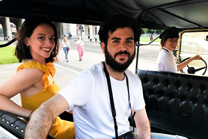 Sightseeing Tour With Oldtimer Cabrio Car (80 min) - MuseumsQuartier, Spanish Riding School, and the Formal Finale