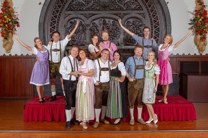 Skip the Line: Austrian Dinner Show Ticket in Vienna - Rathauskeller Under City Hall: The Room That Makes It Feel Like Austria