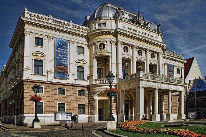 Small Group Half Day Tour from Vienna to Bratislava - St. Martin’s Cathedral, National Theatre, and the Cumil Statue