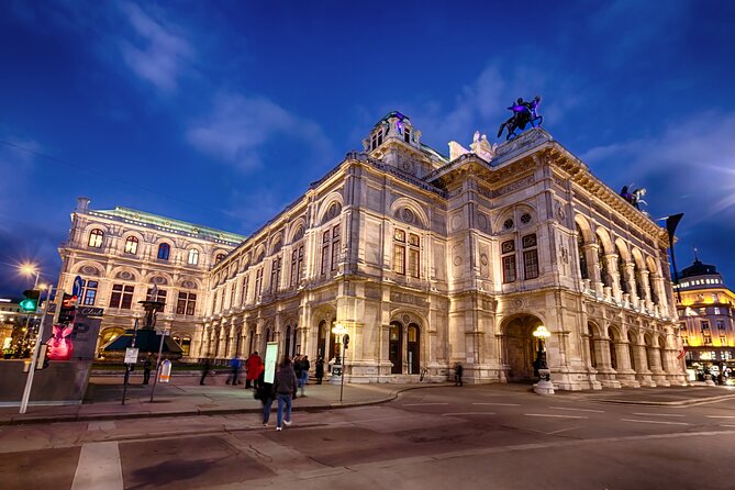STATE OPERA - PRIVATE guided tour (tickets included) - Why a private 90 minutes feels worth it
