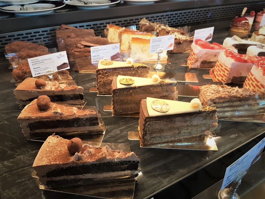 Sweet Vienna Tour: Home of Cakes and Cafe Culture - Sachertorte: learning the difference between the original and the real