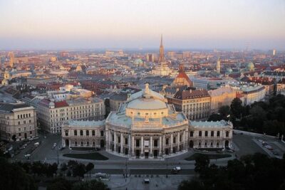 The Ringstrasse Project Walking Tour - The pace, the group size, and the departures that fit real travel days