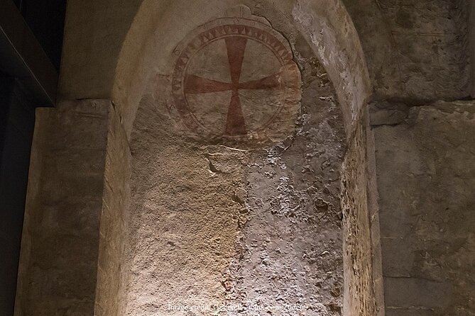 Underground 2.5h Tour with St. Stephen’s Cathedral Catacombs - Timing tip: catch the Anker Clock figures at 12