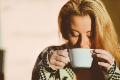 Vienna: 2.5-Hour Viennese Coffee, Cake, and Chocolate Tour - The coffeehouse rhythm: tasting 3 Viennese coffee specialties