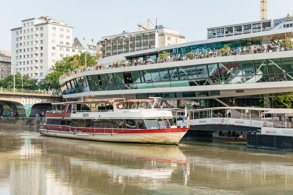 Vienna: 3-Course Evening Dinner Cruise - A 3-hour Vienna dinner cruise that feels romantic without being fussy