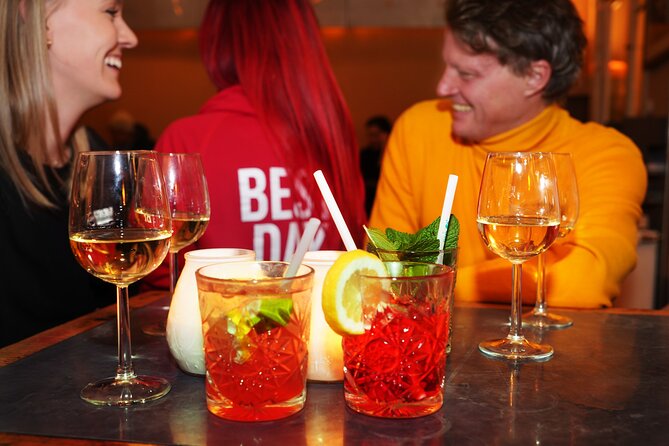 Vienna After Dark: Private Evening Food & Drink Experience - Le Troquet: a French pub pause with a Vienna twist