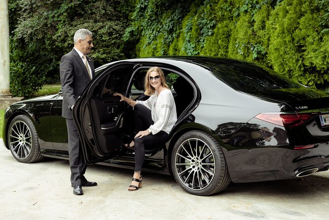 Vienna Airport Transfers From Vienna City With Private Driver - Should you book a private Vienna airport transfer to VIE?