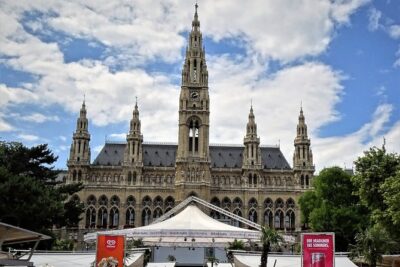 Vienna at First Glance a Private Walking Tour for First Timers - Belvedere Hill: the Baroque panorama that frames the whole city