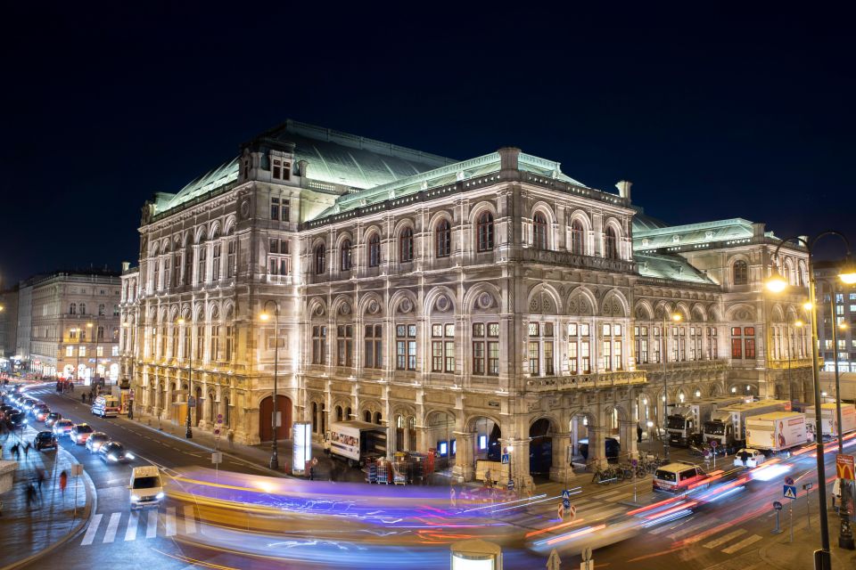 VIENNA AT NIGHT: Photo Tour of the Most Beautiful Buildings - Should You Book Vienna at Night Photo Tour?
