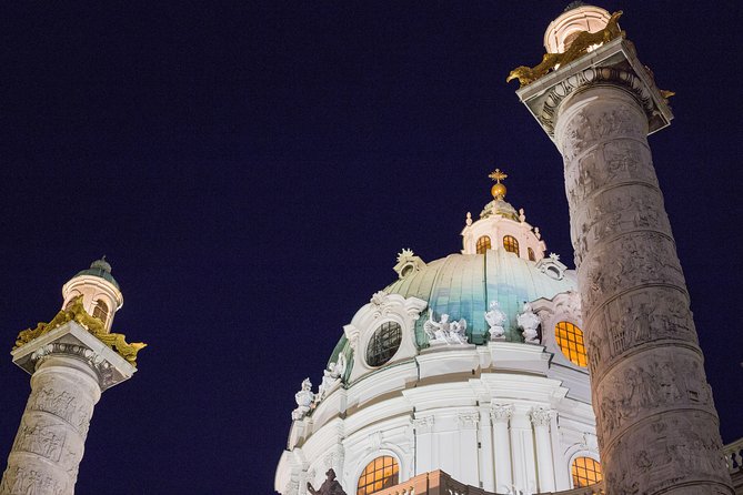Vienna at night! Private photo tour of Vienna's most beautiful buildings - Universitat Wien: learning how to find night angles that feel intentional