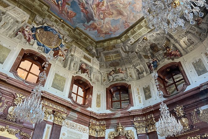 Vienna Belvedere Museum Private Walking Tour with Licensed Guide - Upper Palace tour walk-through: how the collection comes alive