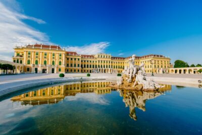Vienna: Bus & Schönbrunn Palace Skip-the-Line Guided Tour - Riding the Ringstraße: your guided highlight loop in one go