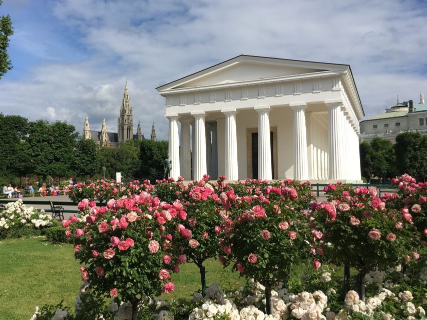 Vienna: City Center Guided Walking Tour - Guides, headsets, and small-group comfort that makes a difference