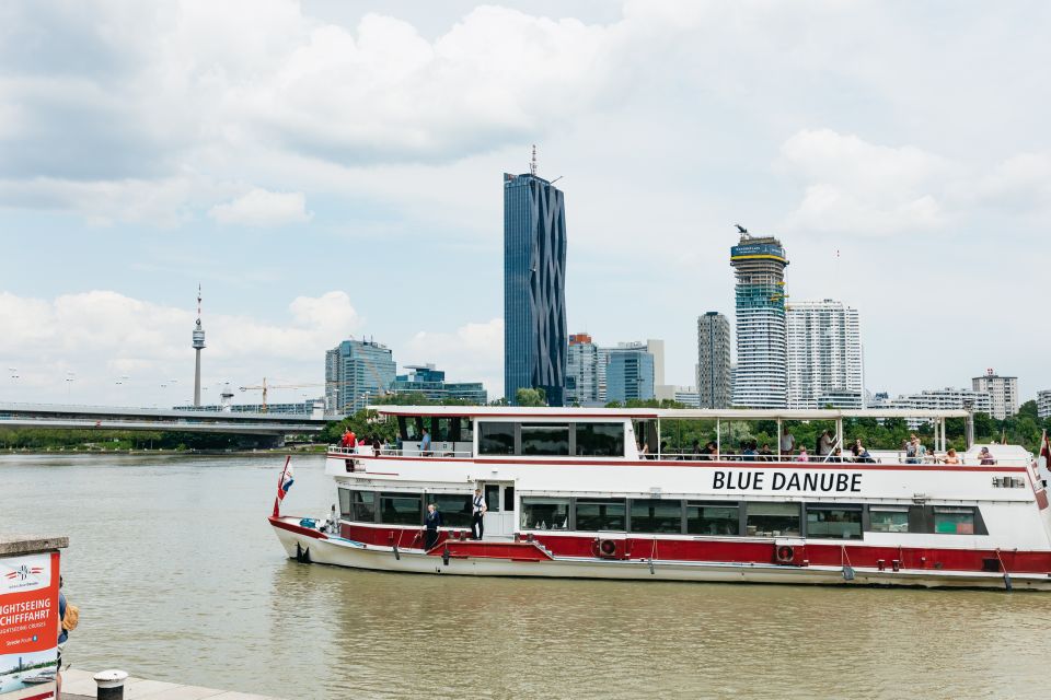 Vienna: City Cruise with Optional Lunch - What You’ll See: UNIQA Tower, Urania Observatory, and Zaha Hadid House