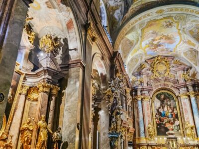 Vienna: Classical Concert in St. Anne's Church (Annakirche) - What you’ll hear: Mozart, Beethoven, or Schubert, played on period instruments