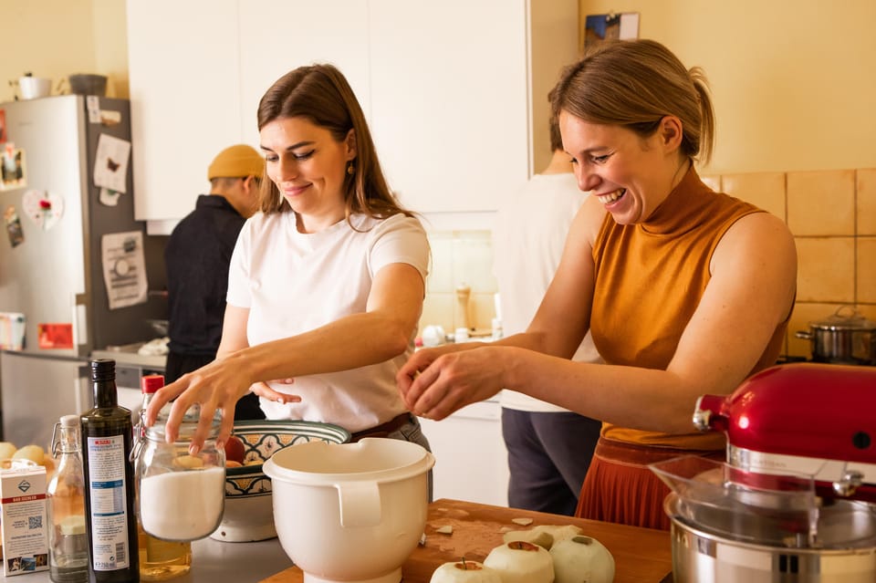 Vienna; Cooking Class: Make Schnitzel & Apple Strudel - Apple strudel: the dessert you’ll want to repeat