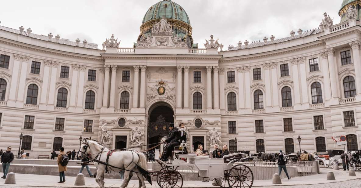Vienna: Culinary Horse-Drawn Carriage Experience - Sights you’ll see from the carriage loop