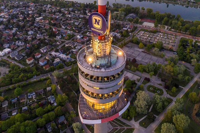 Vienna Danube Tower - Timing: daytime panoramas, evening lights, and the 9:00 PM cutoff issue