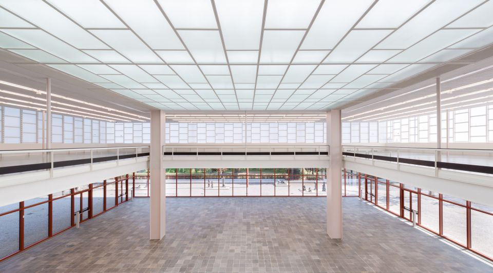 Vienna: Entry Ticket Belvedere 21 & Contemporary Art - The Karl Schwanzer pavilion: why this building changes how you see the art