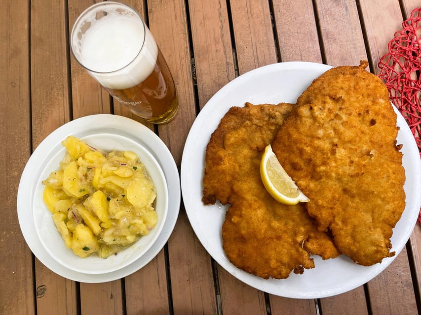 Vienna: Food tasting tour in Hidden Gems (Small Groups) - The Cave Apple Strudel Stop: Why the Setting Matters