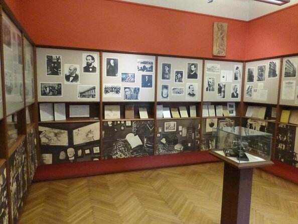 Vienna: Freud, Mozart & Beethoven Exploration Game - A self-guided Vienna puzzle walk from St. Stephen’s to Freud Museum