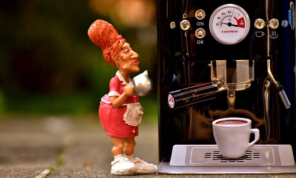 Vienna: Guided Viennese Coffee-House Tour - The café stops: how each place changes the story