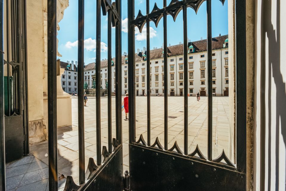 Vienna: Guided Walking Tour of City Center Highlights - Hofburg Exteriors: Why Vienna Looks Like a Power Center