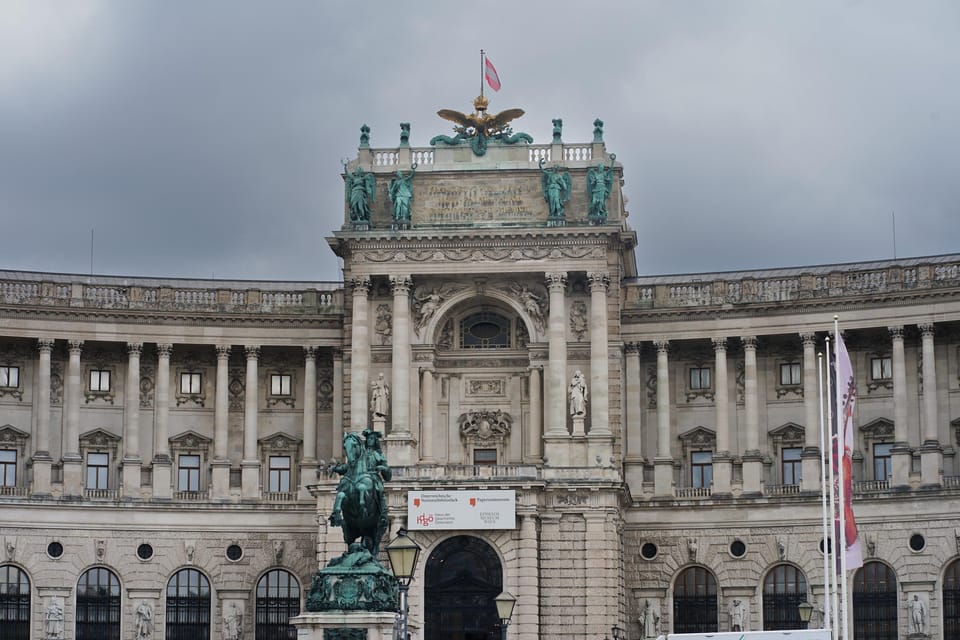 Vienna: Guided Walking Tour of City Highlights & Hidden Gems - St. Stephen’s Cathedral as the End Point
