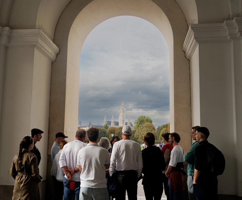 Vienna: Guided Walking Tour of City Highlights & Hidden Gems - Where to Meet Near Stephansplatz (and Find Your Guide)