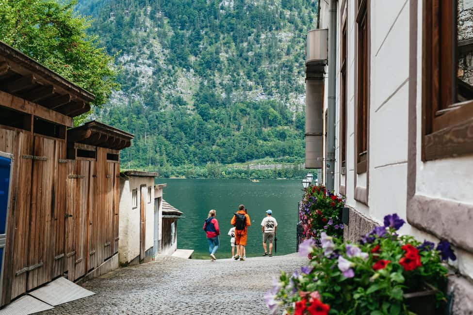 Vienna: Hallstatt & Alpine Peaks Day Trip with Skywalk Lift - The Hallstatt Arrival: Getting Oriented in a Town That’s Easy to Lose Time In