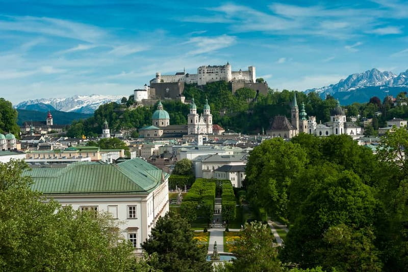 Vienna: Hallstatt, Salzburg, Melk, Alps & Lakes Day Trip - Timing and Comfort: What the 13-Hour Day Really Means