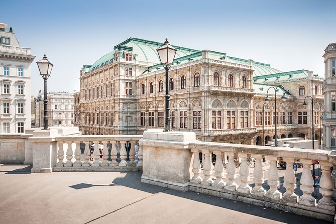 Vienna Highlights Self guided scavenger hunt and Walking Tour - What you’ll learn: in-app facts that support the hunt