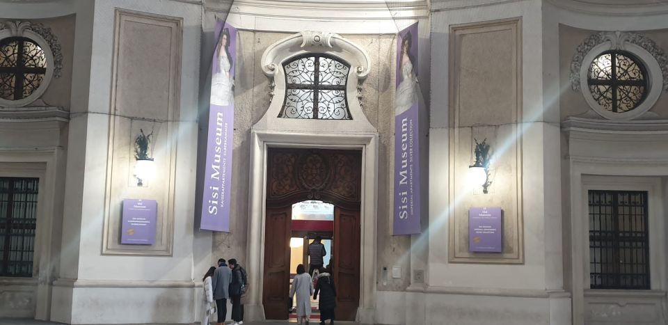 Vienna: Hofburg Palace and Principessa Sissi Tour - Imperial Apartments: where public image meets private life