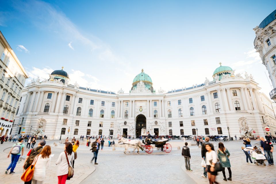 Vienna: Hop-On Hop-Off Sightseeing Bus Tour in 19 Languages - The Core Experience: Hop On, Hop Off, and Build Your Own Day