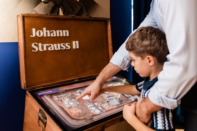 Vienna: House of Strauss Museum Entry Ticket - House of Strauss Museum in Vienna: Fast Entry to a Dedicated Waltz World