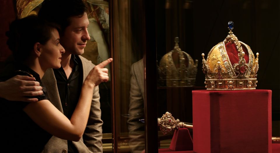 Vienna: Imperial Treasury in the Hofburg Palace - A small group visit in a tight time window: how to pace it well