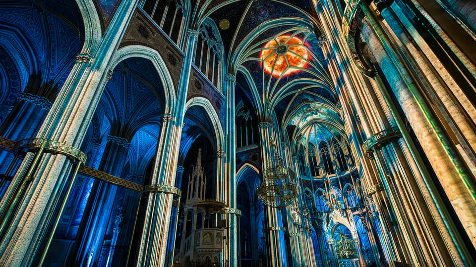 Vienna: Light of Creation Votive Church Immersive Light Show - Language and Atmosphere: You Don’t Need Perfect Understanding