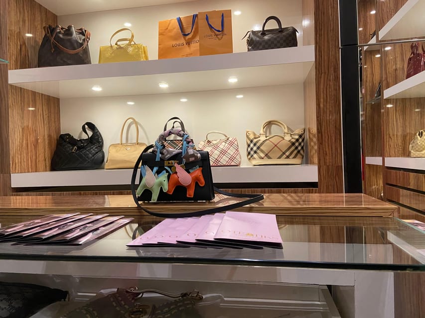 Vienna: Luxury Vintage Fashion Walking Tour - Should You Book This Luxury Vintage Fashion Tour?