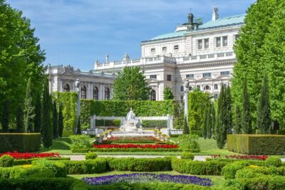 Vienna: Meet Beethoven Life Private Guided Walking Tour - Secession Building: start with gold, then link it to Beethoven