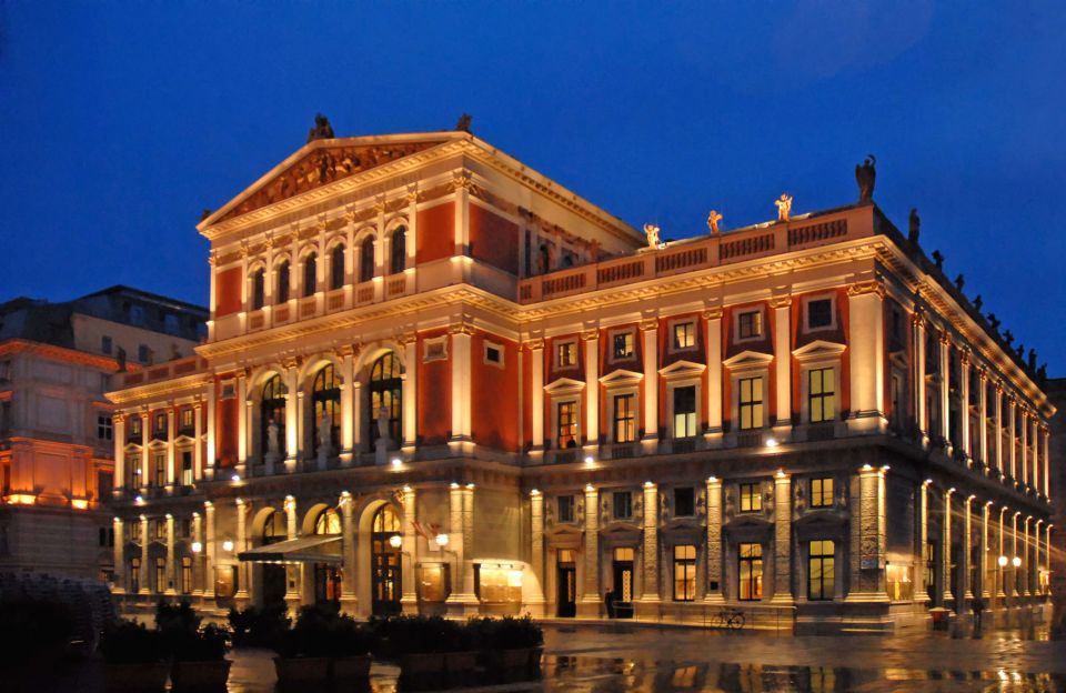 Vienna: Mozart Concert with Dinner and Carriage Ride - Who this suits best in Vienna (and when to choose something else)
