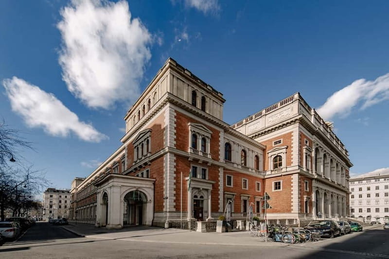 Vienna: Mozart & Strauss Classical Concert at Börse Palace - Finding the venue: the one thing that can trip you up