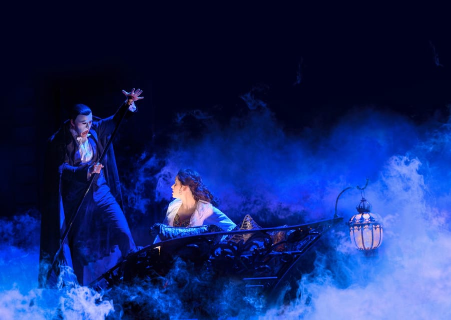 Vienna: Musical Tickets THE PHANTOM OF THE OPERA - Small group size: what changes when it’s limited to 8