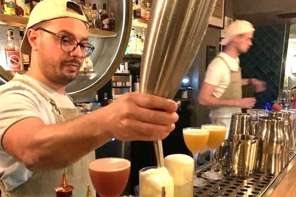 Vienna Nightlife: Food, Wine, Cocktails and Rooftop Bar Tour - The included charcuterie tasting: a simple way to taste Austria
