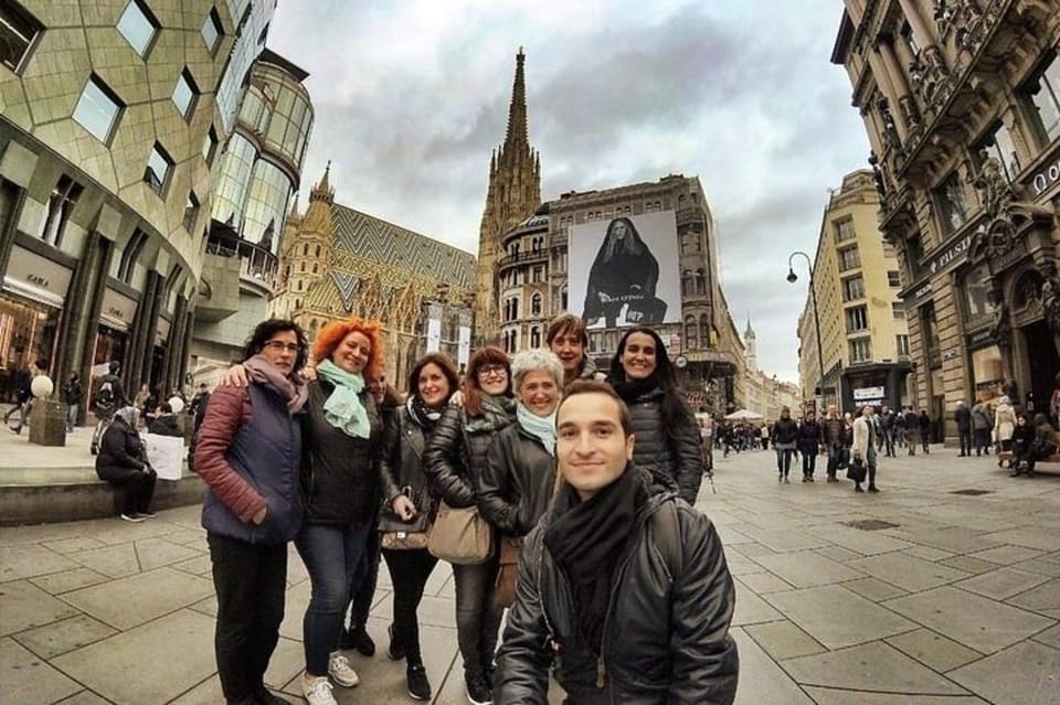 Vienna: Old Town Walking Tour with a Local Guide - Group tour pace vs private customization